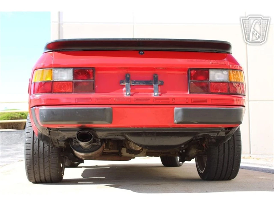 1987 Porsche 924 S - Image 12 of 31