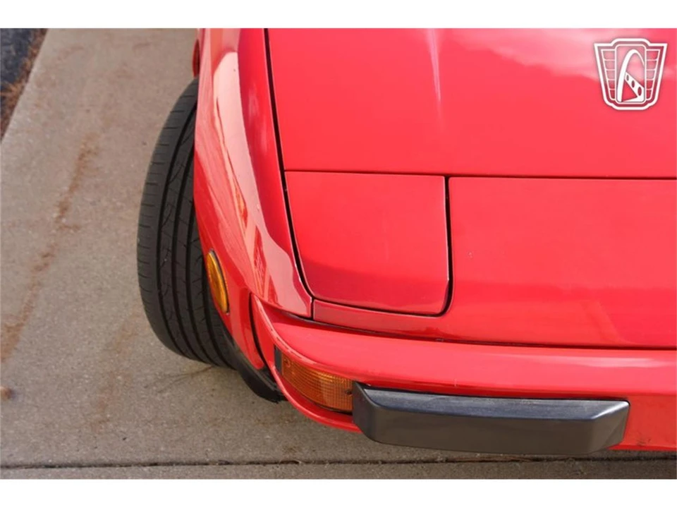 1987 Porsche 924 S - Image 28 of 31