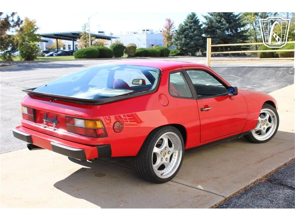 1987 Porsche 924 S - Image 13 of 31