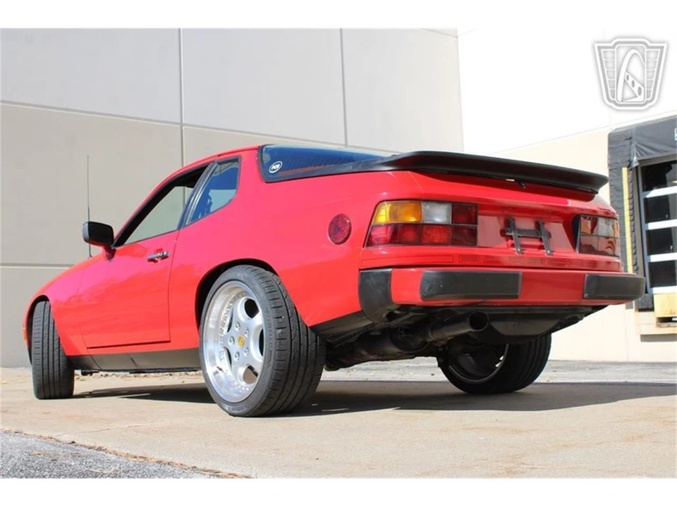 1987 Porsche 924 S - Image 9 of 31