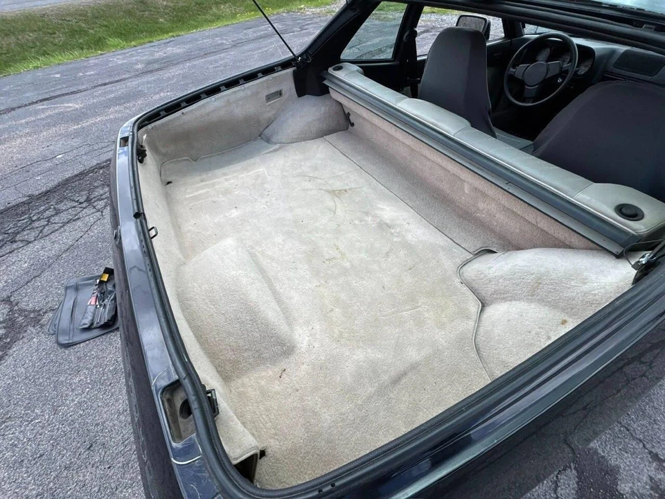 1987 Porsche 924 S - Image 12 of 16
