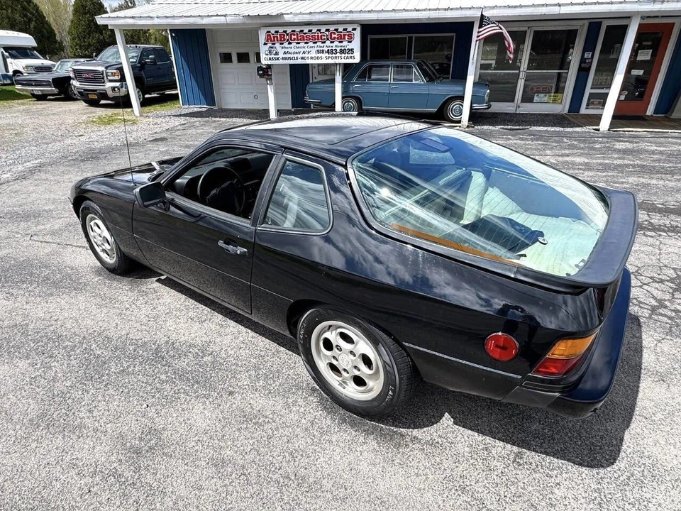 1987 Porsche 924 S - Image 4 of 16