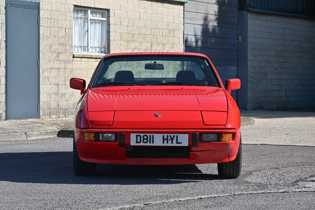 1987 Porsche 924 S - Image 9 of 30