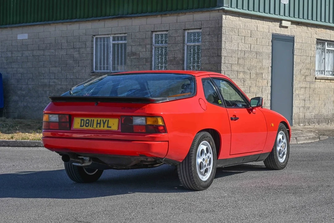 1987 Porsche 924 S - Image 19 of 30