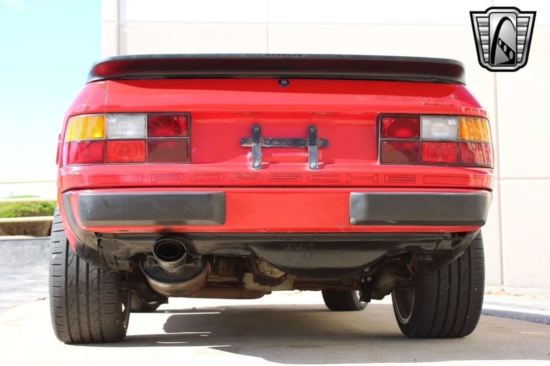1987 Porsche 924 S - Image 10 of 21