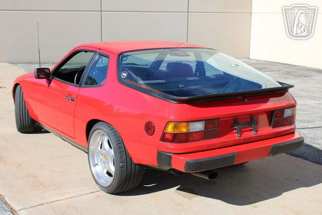1987 Porsche 924 S - Image 8 of 12