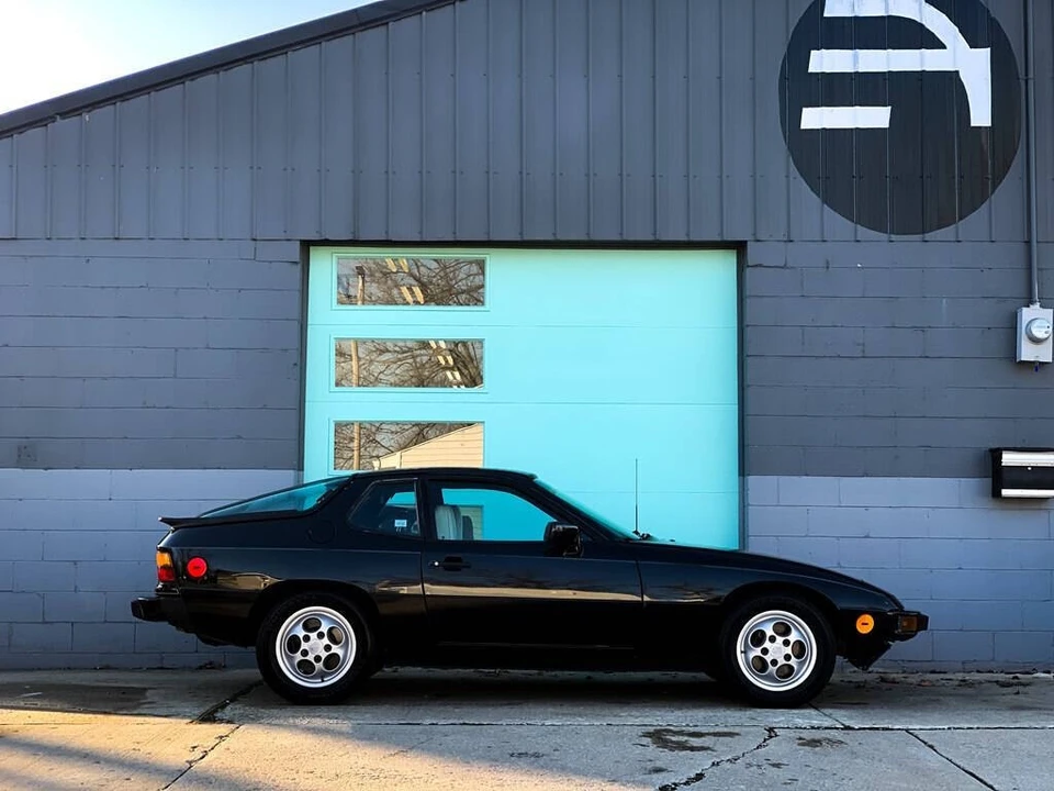 1987 Porsche 924 S - Image 10 of 15