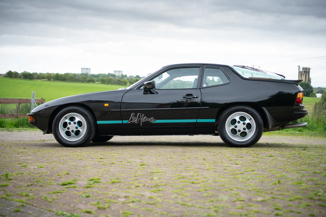 1987 Porsche 924 S - Image 7 of 31