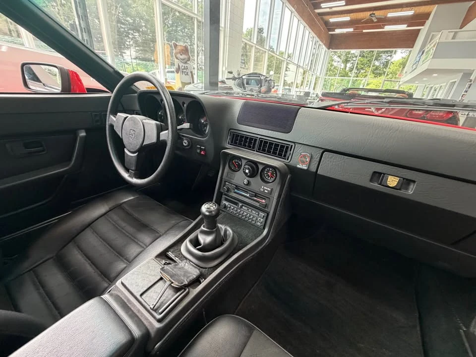 1987 Porsche 924 S - Image 14 of 19