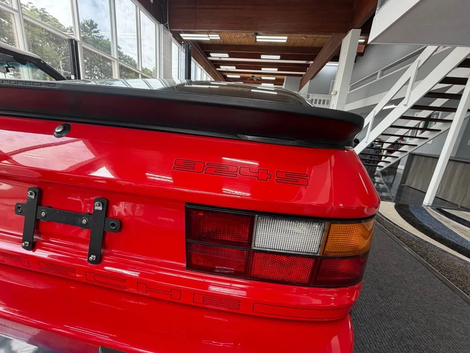 1987 Porsche 924 S - Image 13 of 19