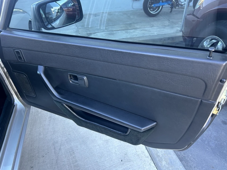 1987 Porsche 924 S - Image 8 of 21
