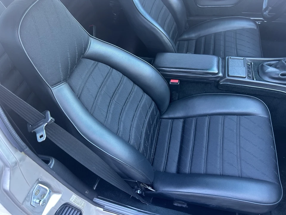 1987 Porsche 924 S - Image 19 of 21