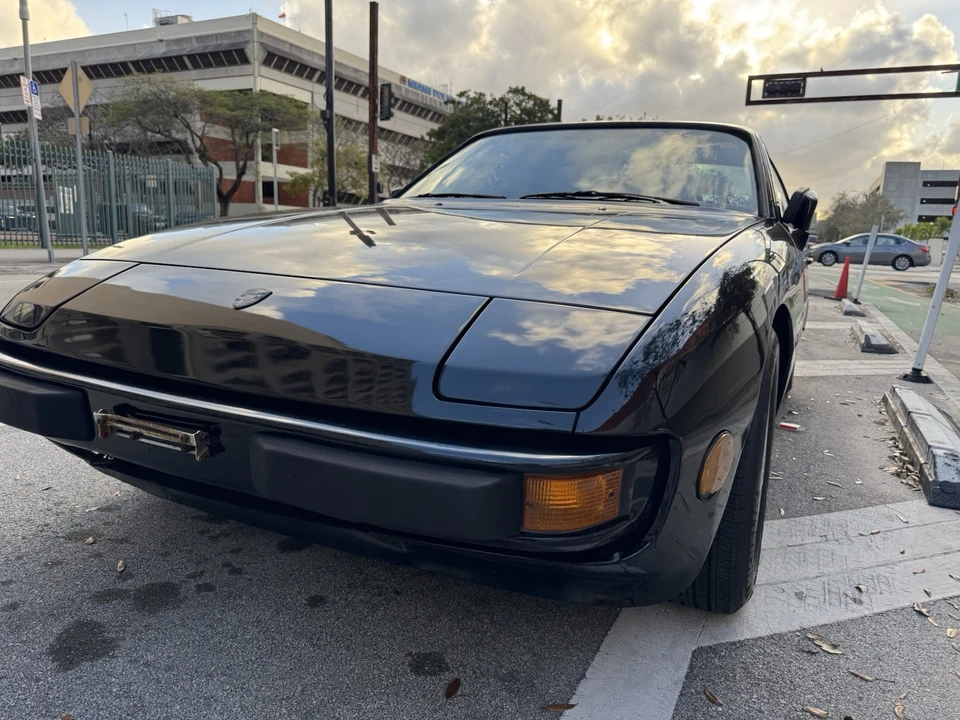 1987 Porsche 924 S - Image 18 of 23