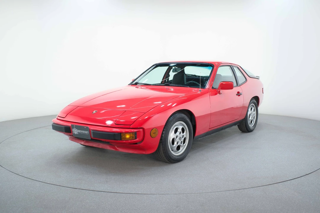 1987 Porsche 924 S - Image 7 of 31