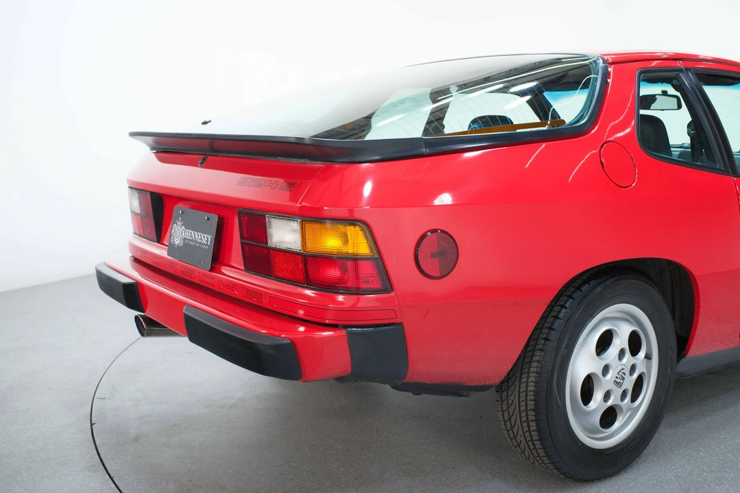 1987 Porsche 924 S - Image 24 of 31