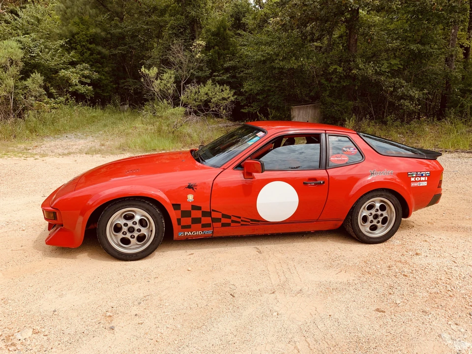1987 Porsche 924 S - Image 12 of 31