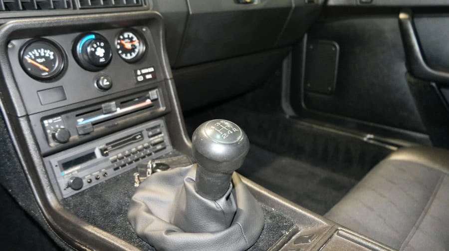 1987 Porsche 924 S - Image 5 of 7