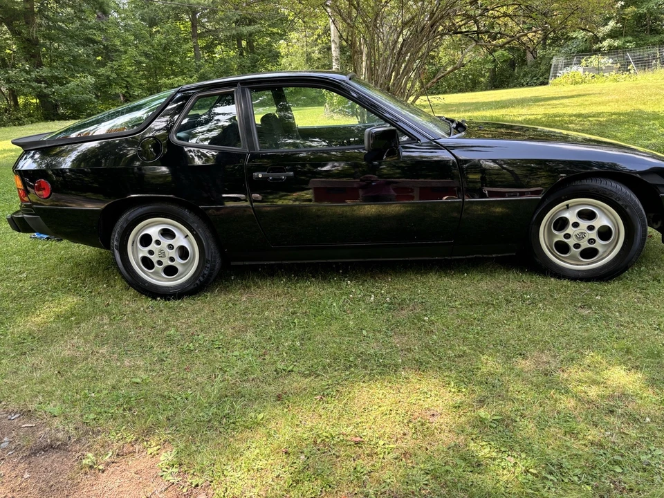 1987 Porsche 924 S - Image 10 of 31
