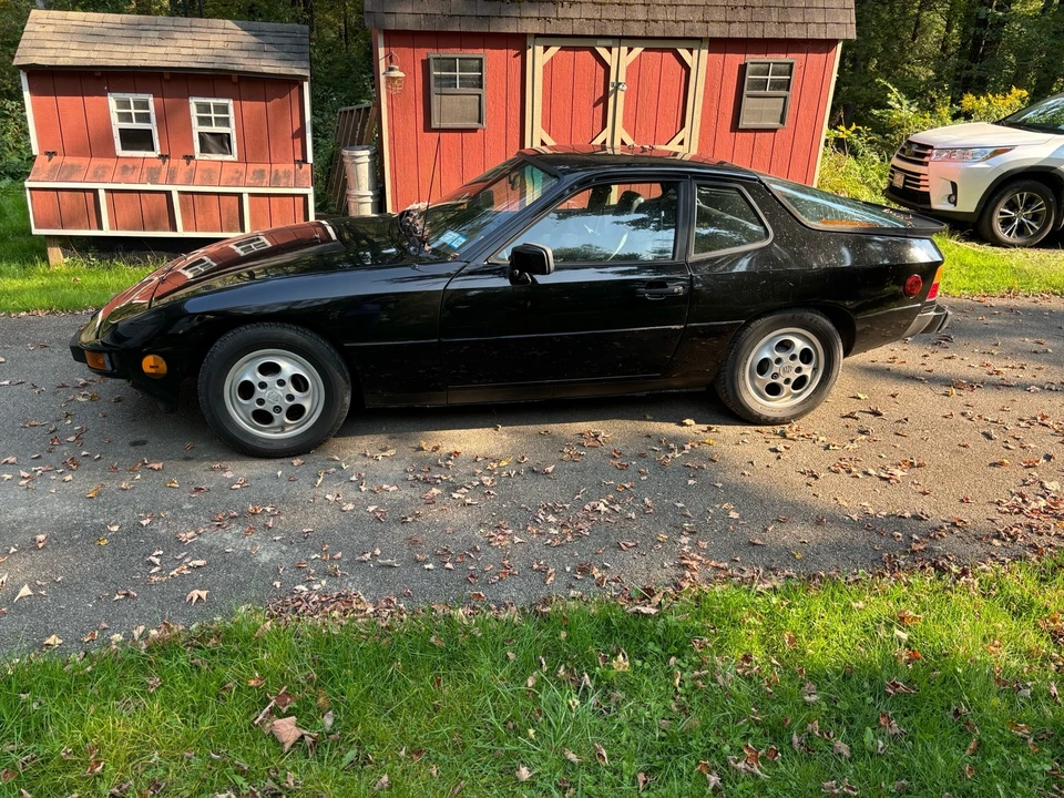 1987 Porsche 924 S - Image 2 of 28