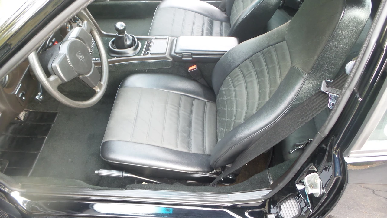 1987 Porsche 924 S - Image 3 of 31