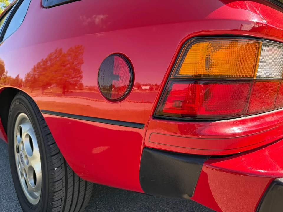 1987 Porsche 924 S - Image 21 of 31