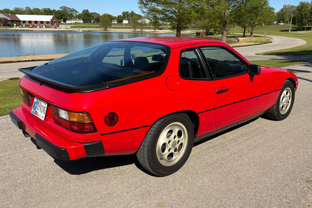 1987 Porsche 924 S - Image 4 of 31