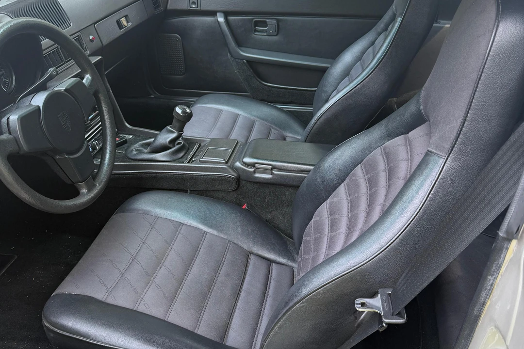 1987 Porsche 924 S - Image 30 of 31