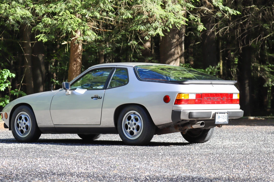1987 Porsche 924 S - Image 8 of 31