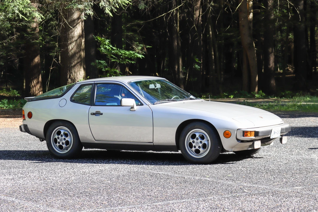 1987 Porsche 924 S - Image 12 of 31