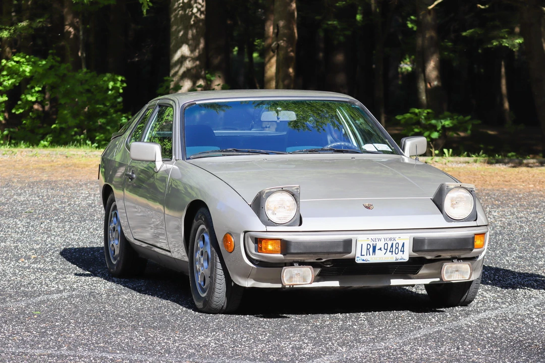1987 Porsche 924 S - Image 14 of 31
