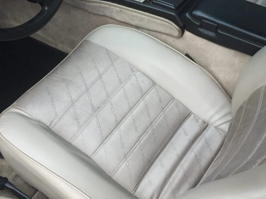 1987 Porsche 924 S - Image 4 of 12