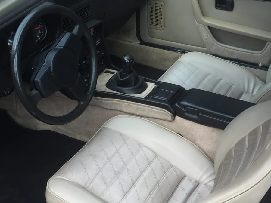 1987 Porsche 924 S - Image 3 of 12