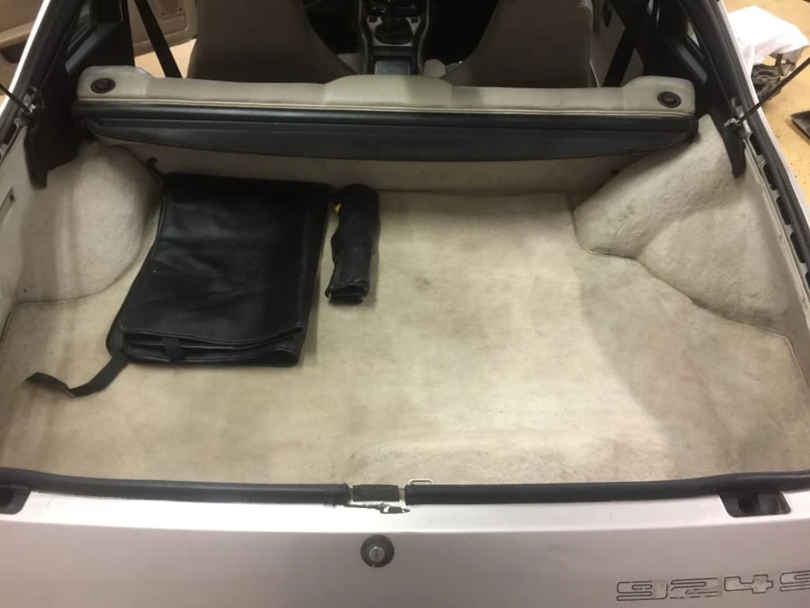 1987 Porsche 924 S - Image 9 of 12