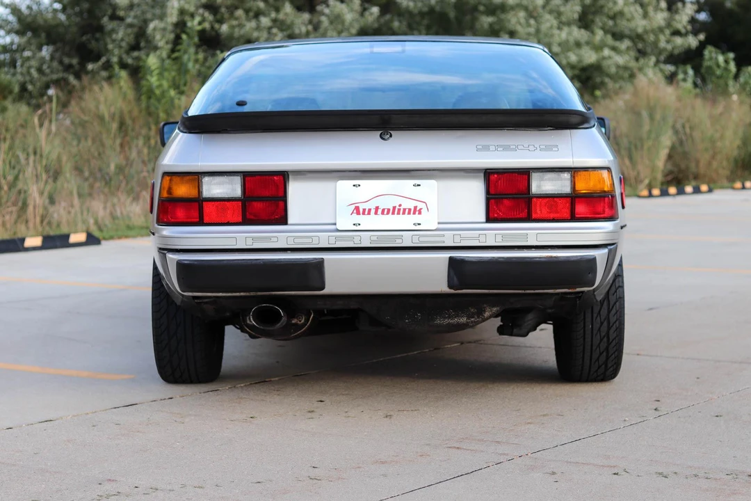 1987 Porsche 924 S - Image 23 of 31