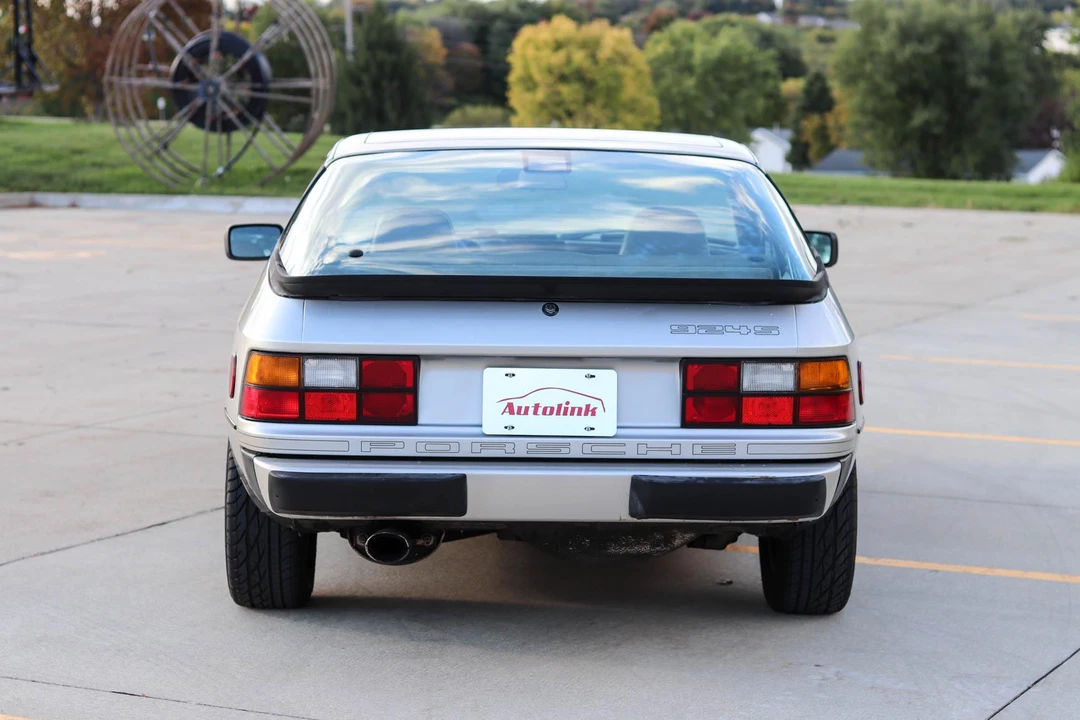1987 Porsche 924 S - Image 5 of 31