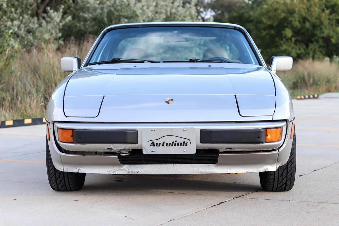 1987 Porsche 924 S - Image 2 of 31
