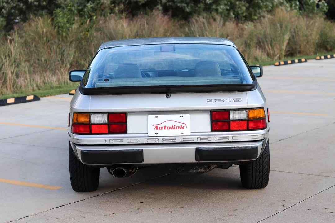 1987 Porsche 924 S - Image 22 of 31