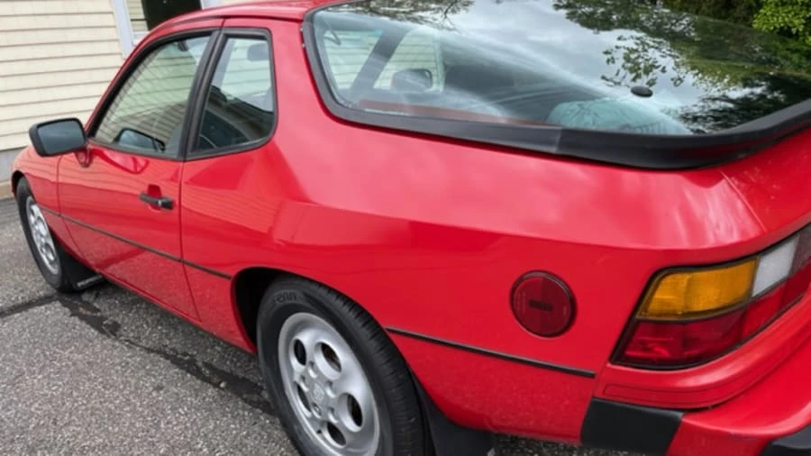 1987 Porsche 924 S - Image 9 of 21