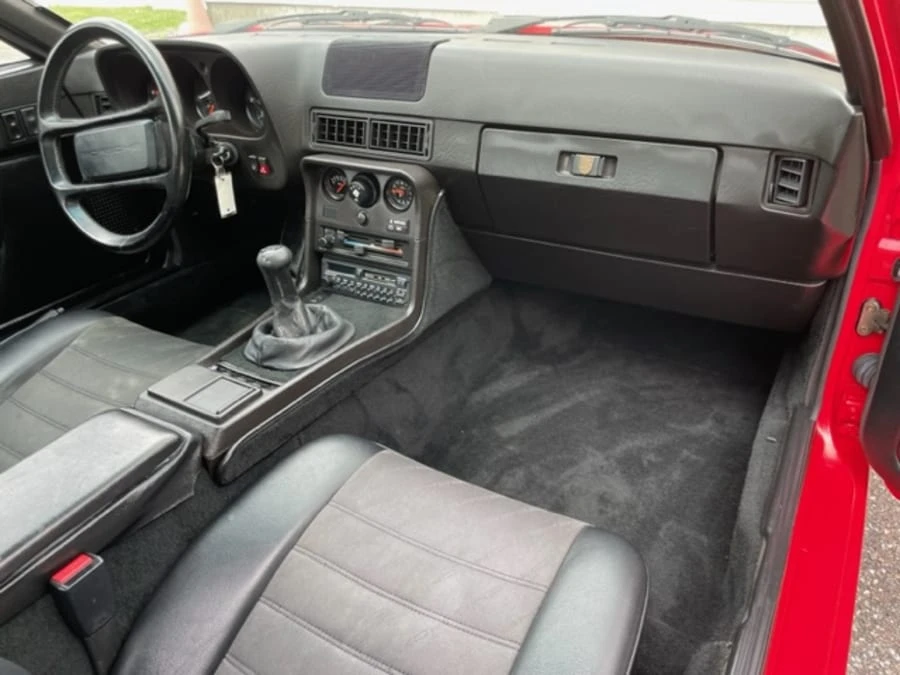 1987 Porsche 924 S - Image 17 of 21