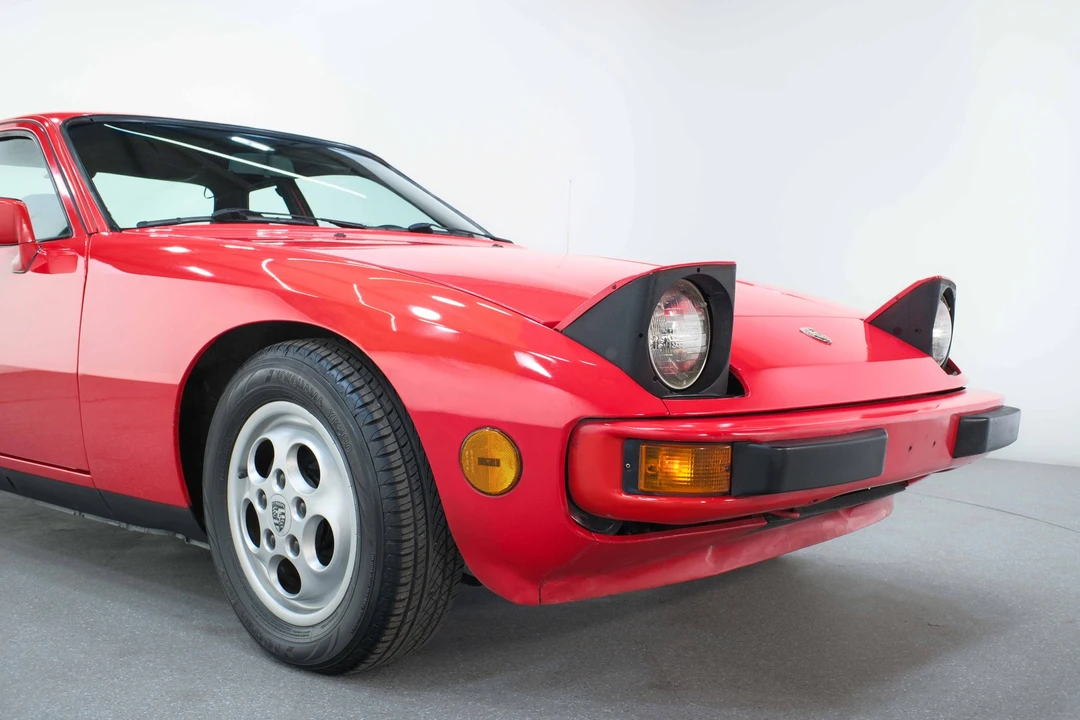 1987 Porsche 924 - Image 17 of 21