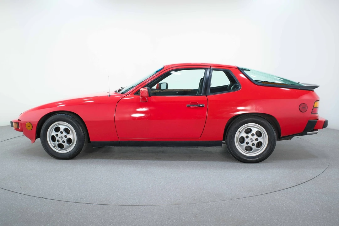 1987 Porsche 924 - Image 6 of 21