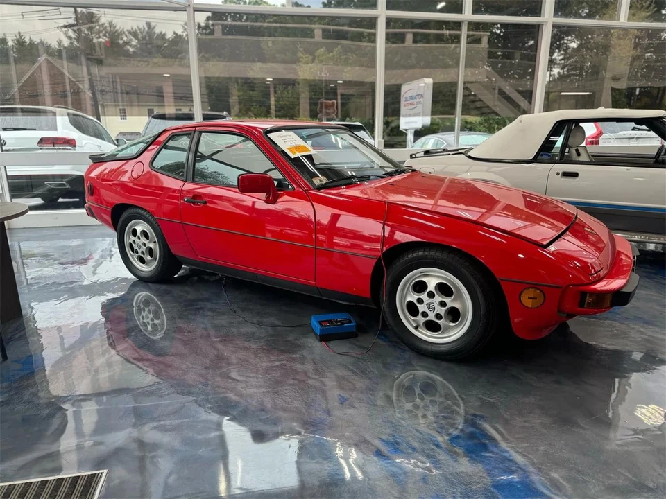 1987 Porsche 924 S - Image 3 of 18