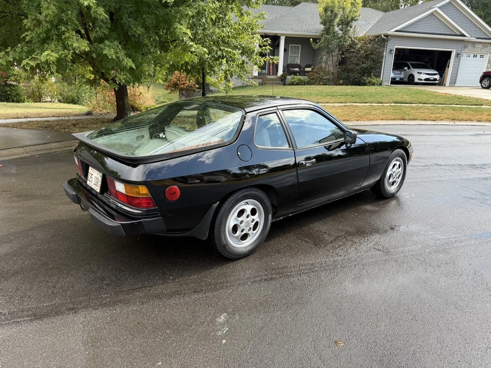 1987 Porsche 924 - Image 8 of 21