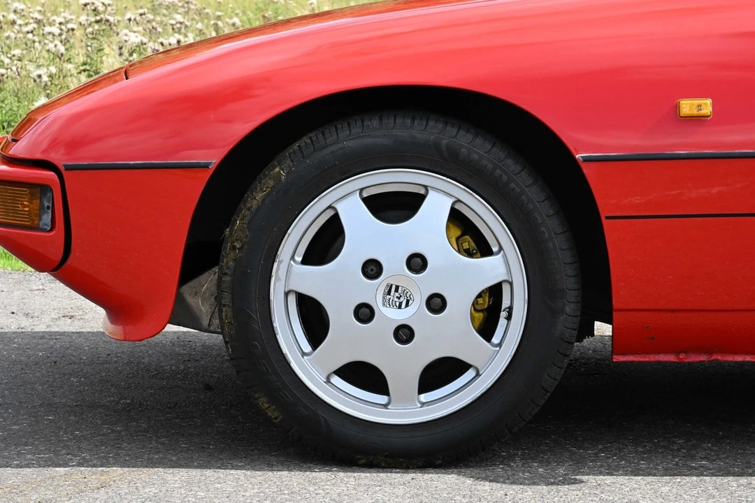 1987 Porsche 924 S - Image 18 of 30