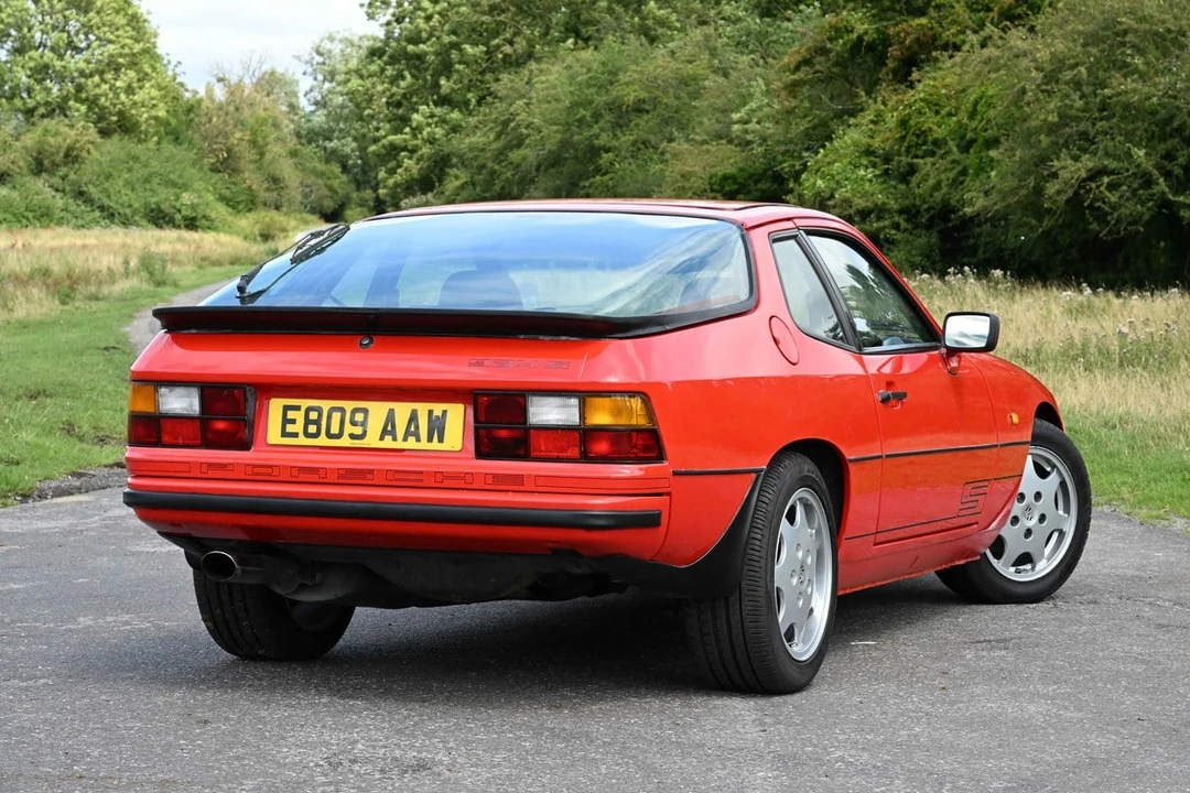 1987 Porsche 924 S - Image 4 of 30