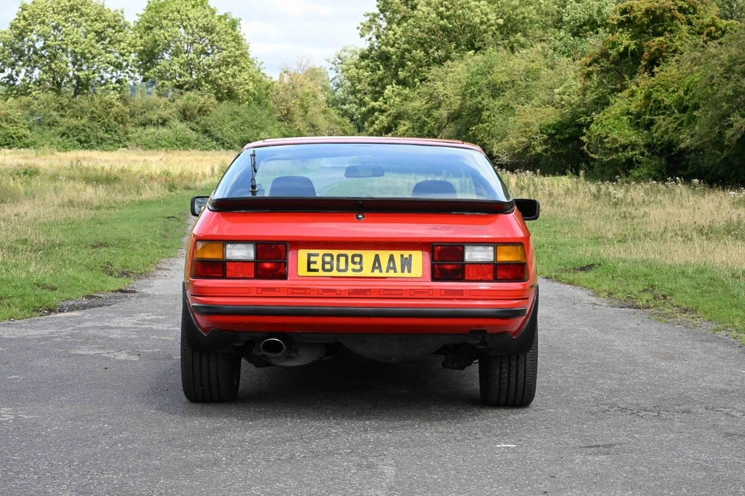 1987 Porsche 924 S - Image 13 of 30