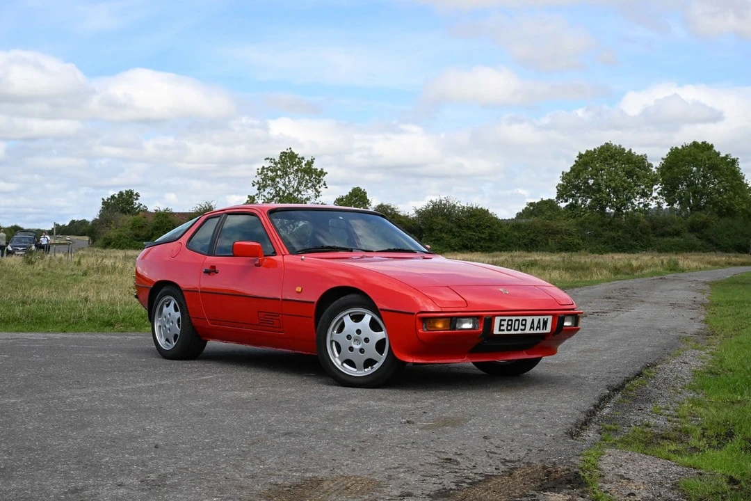 1987 Porsche 924 S - Image 14 of 30
