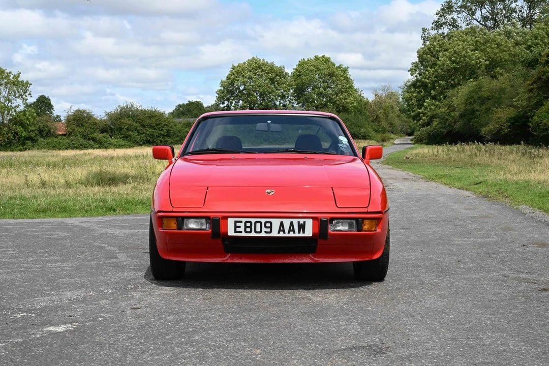 1987 Porsche 924 S - Image 9 of 30