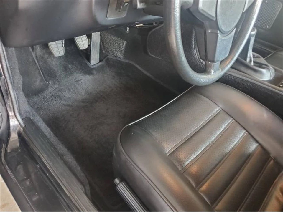 1987 Porsche 924 S - Image 5 of 24
