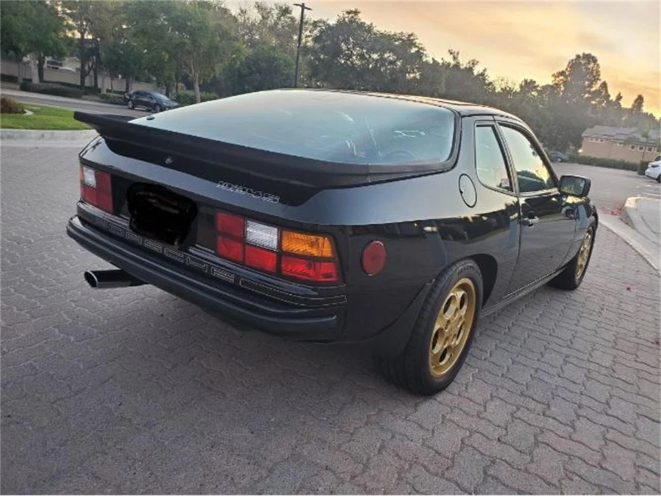 1987 Porsche 924 S - Image 3 of 24